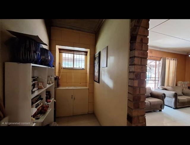 3 BEDROOM HOUSE FOR SALE IN FERNDALE